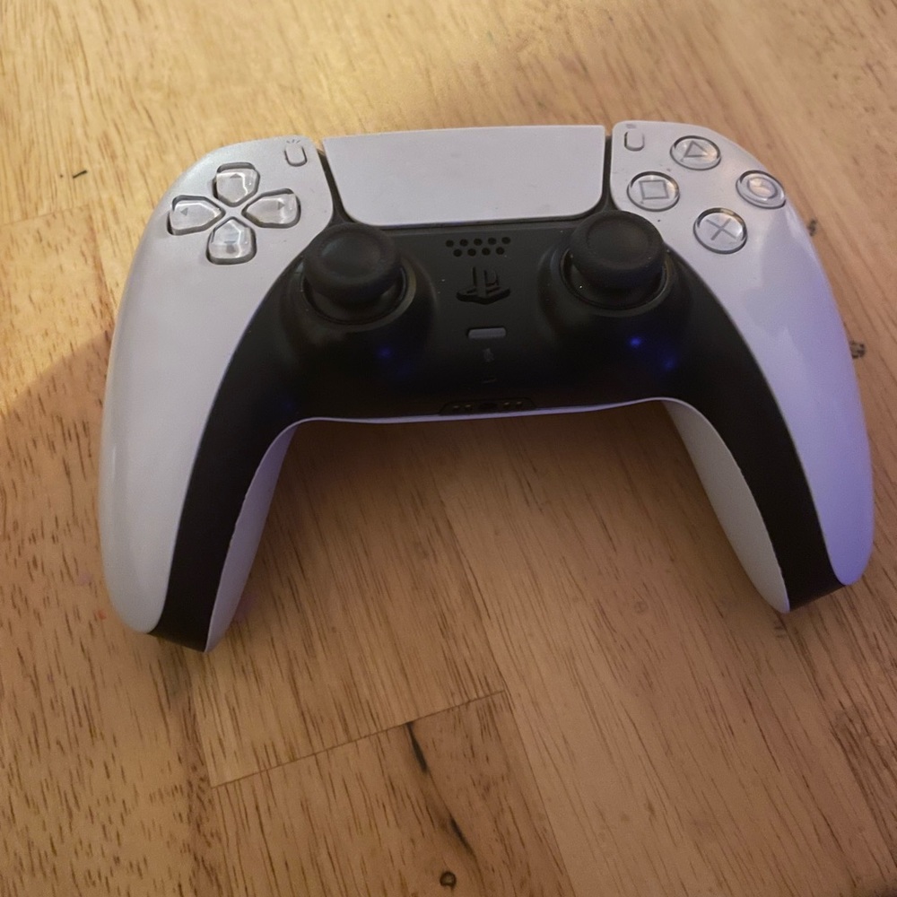 PS5 controller
